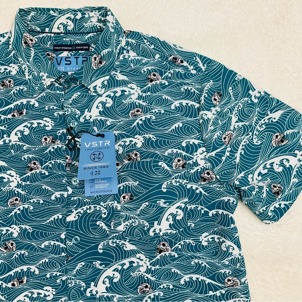 NWT VSTR ‘Death At Sea’ Skull & Waves Anti Wrinkle Moisture Wicking Shirt Mens S